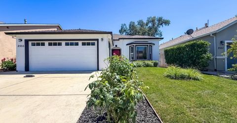 2555 Banner Peak Dr, Chico, CA 95928 Photo