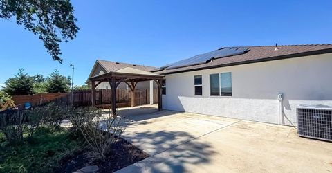2555 Banner Peak Dr, Chico, CA 95928 Photo