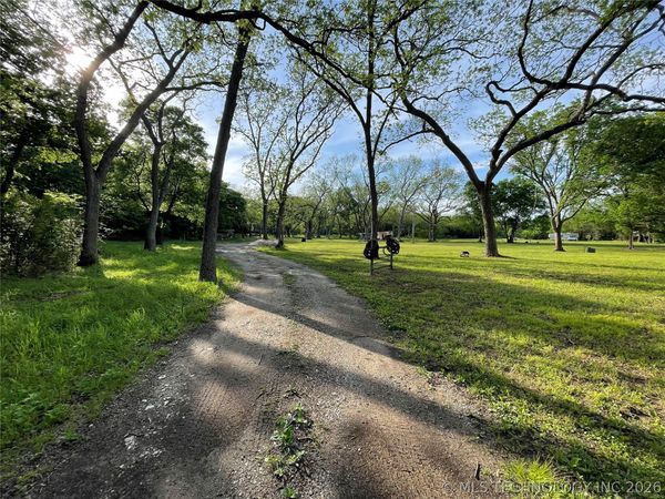 1327 Mcclain Rd Road , Ardmore, OK 73401