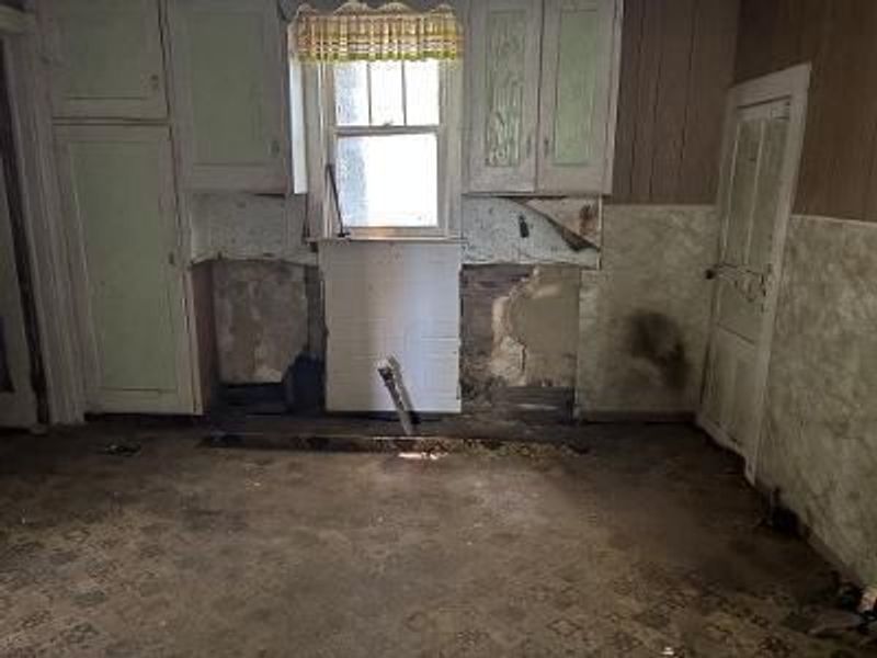 644 Davids Street, Marion, OH 43302 Photo 7