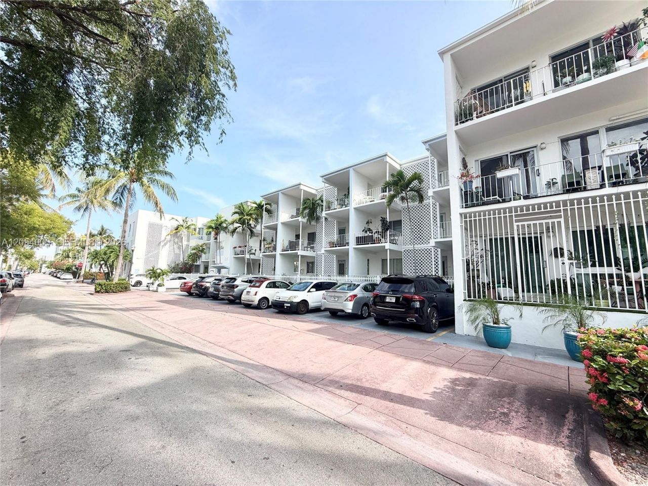 641 Espanola Way , Unit 17, Miami Beach, FL 33139 Photo