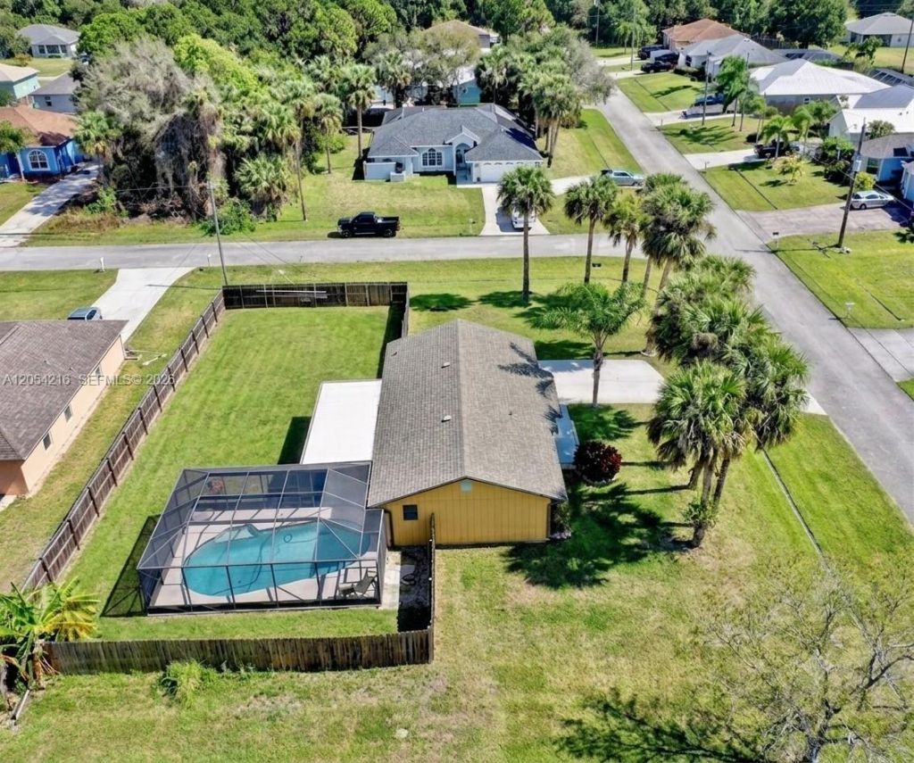 1573 SW Lexington Dr., Port Saint Lucie, FL 34953 Photo