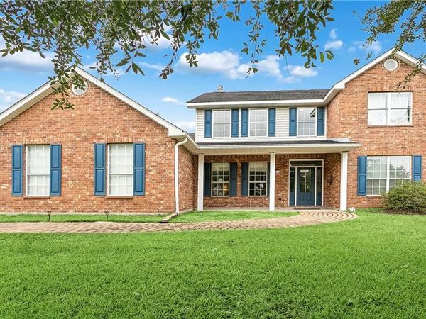 1024 CLAIRE Drive , Slidell, LA 70461