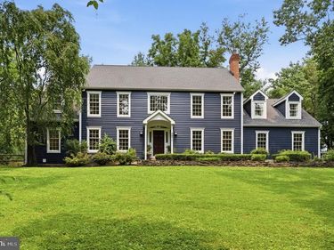 2971 COMFORT ROAD, NEW HOPE, PA 18938
