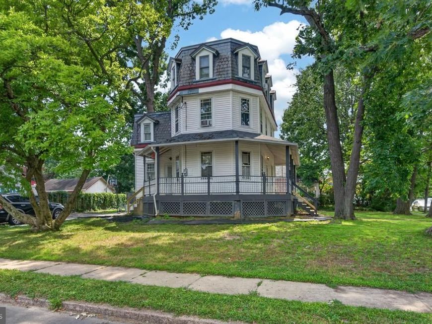 900 Andrews Avenue, Darby, PA 19023 Main Photo