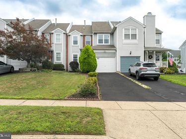 92 KIRKWOOD DRIVE, NEWTOWN, PA 18940