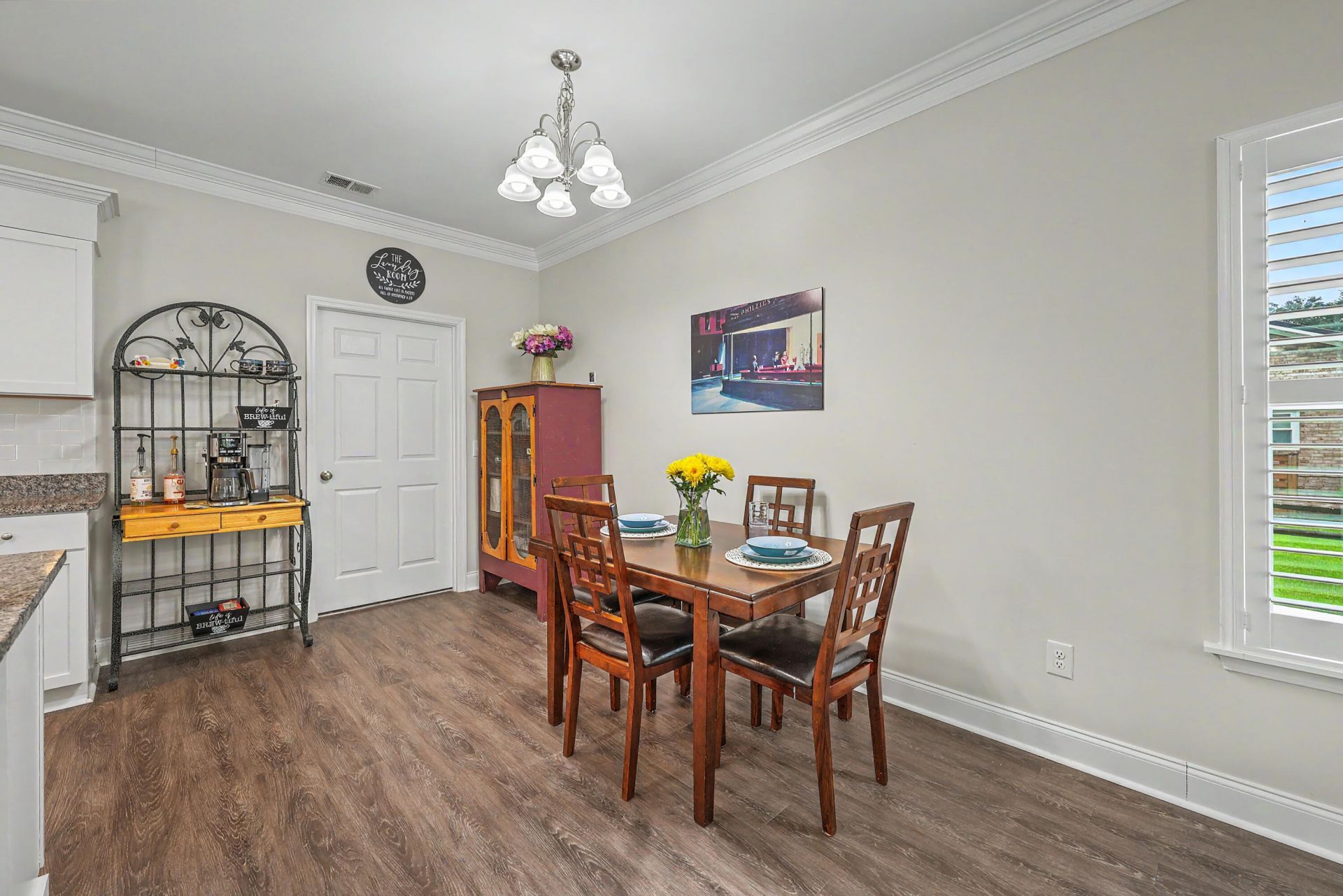 1331 Dennis Boulevard Photo 11