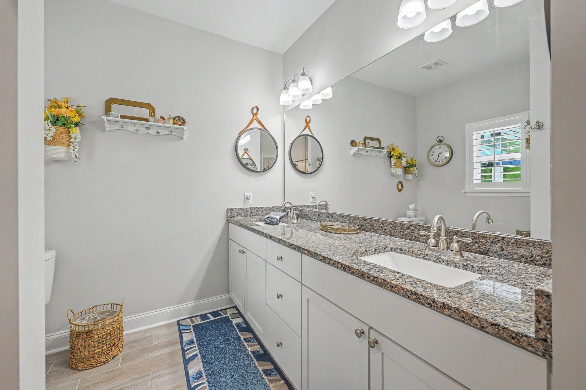 1331 Dennis Boulevard Photo 19