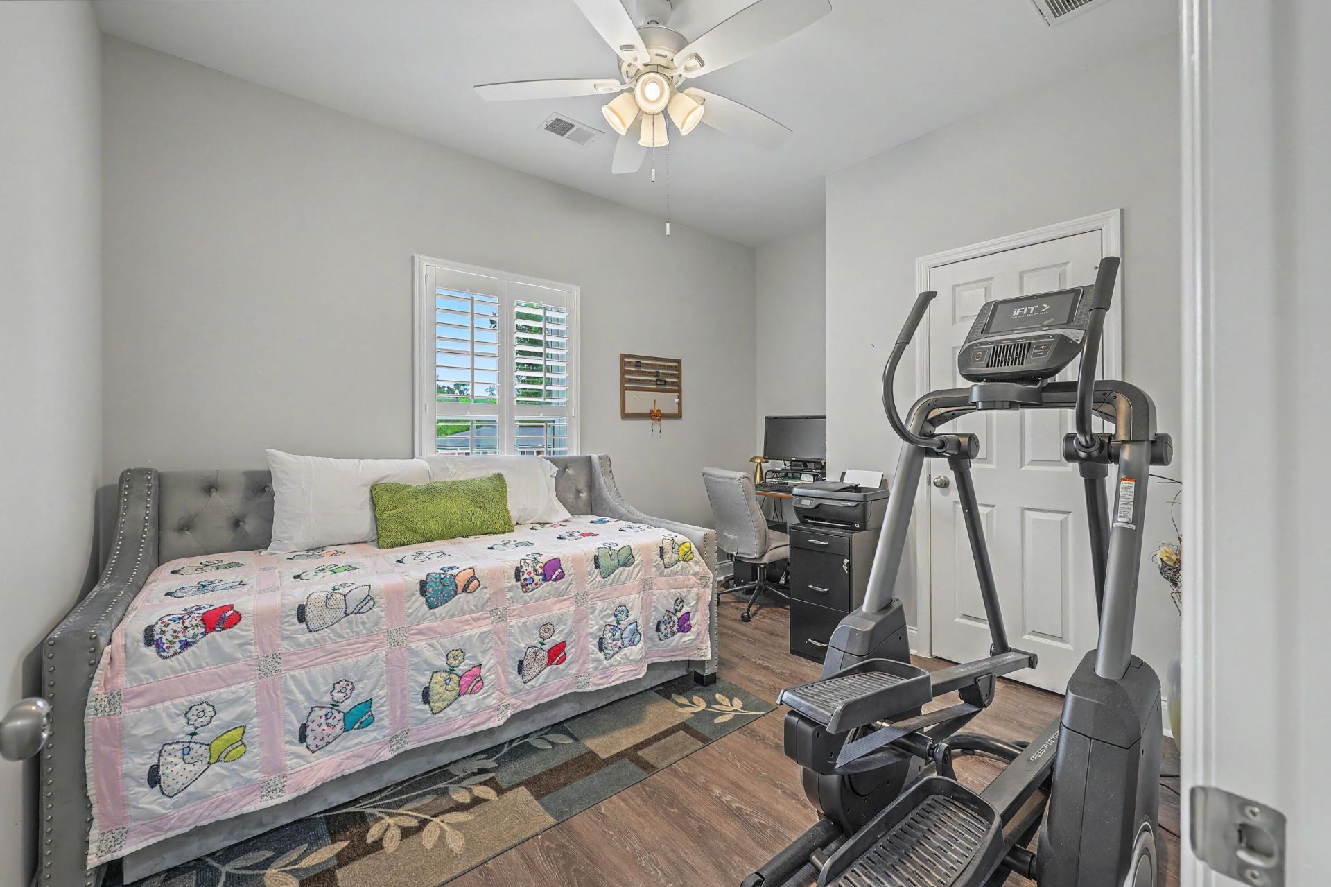 1331 Dennis Boulevard Photo 21