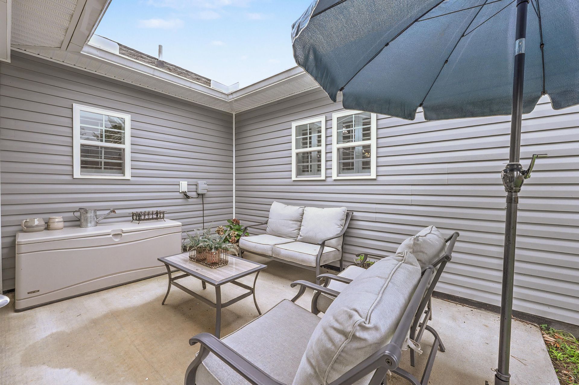 1331 Dennis Boulevard Photo 25