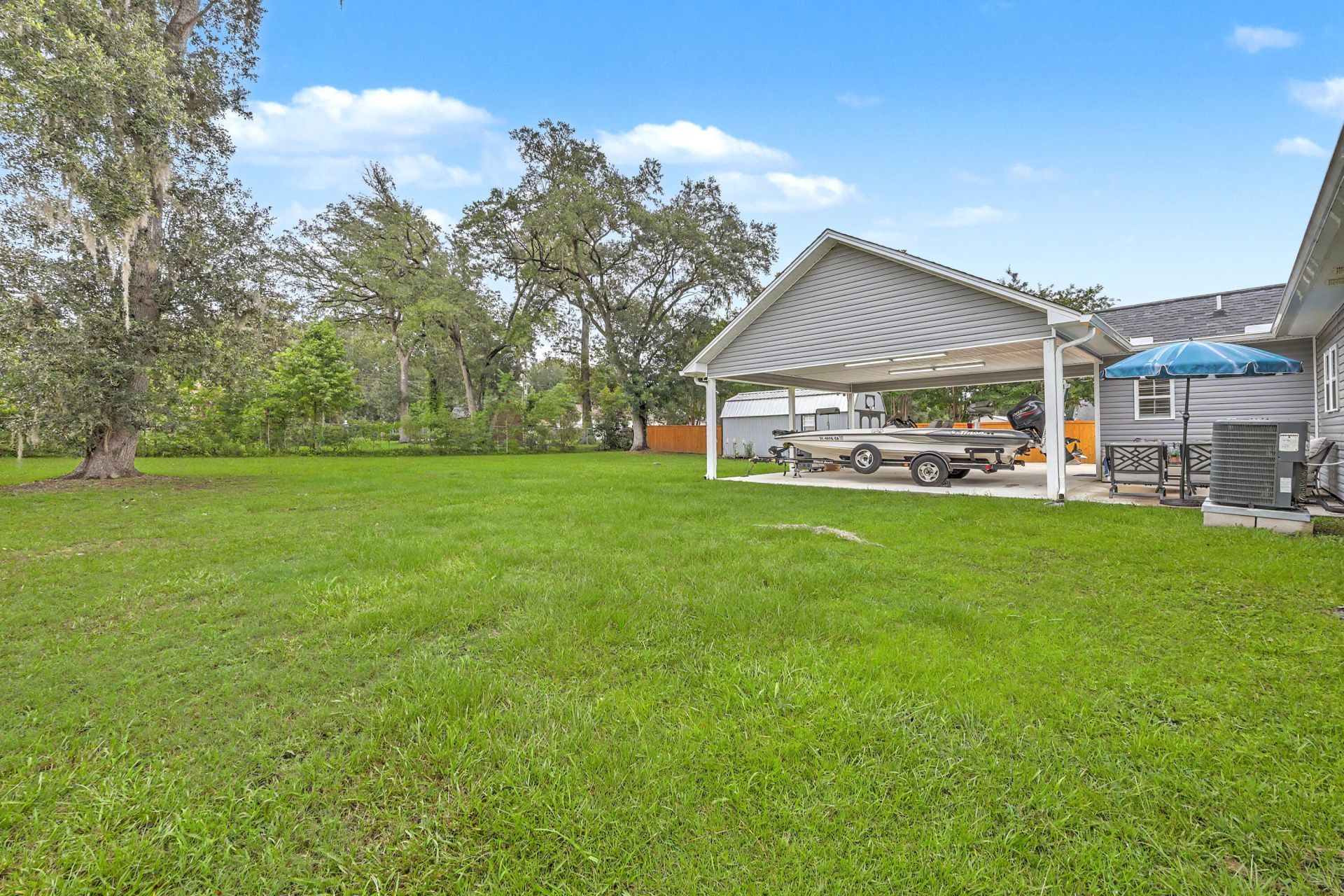 1331 Dennis Boulevard Photo 28