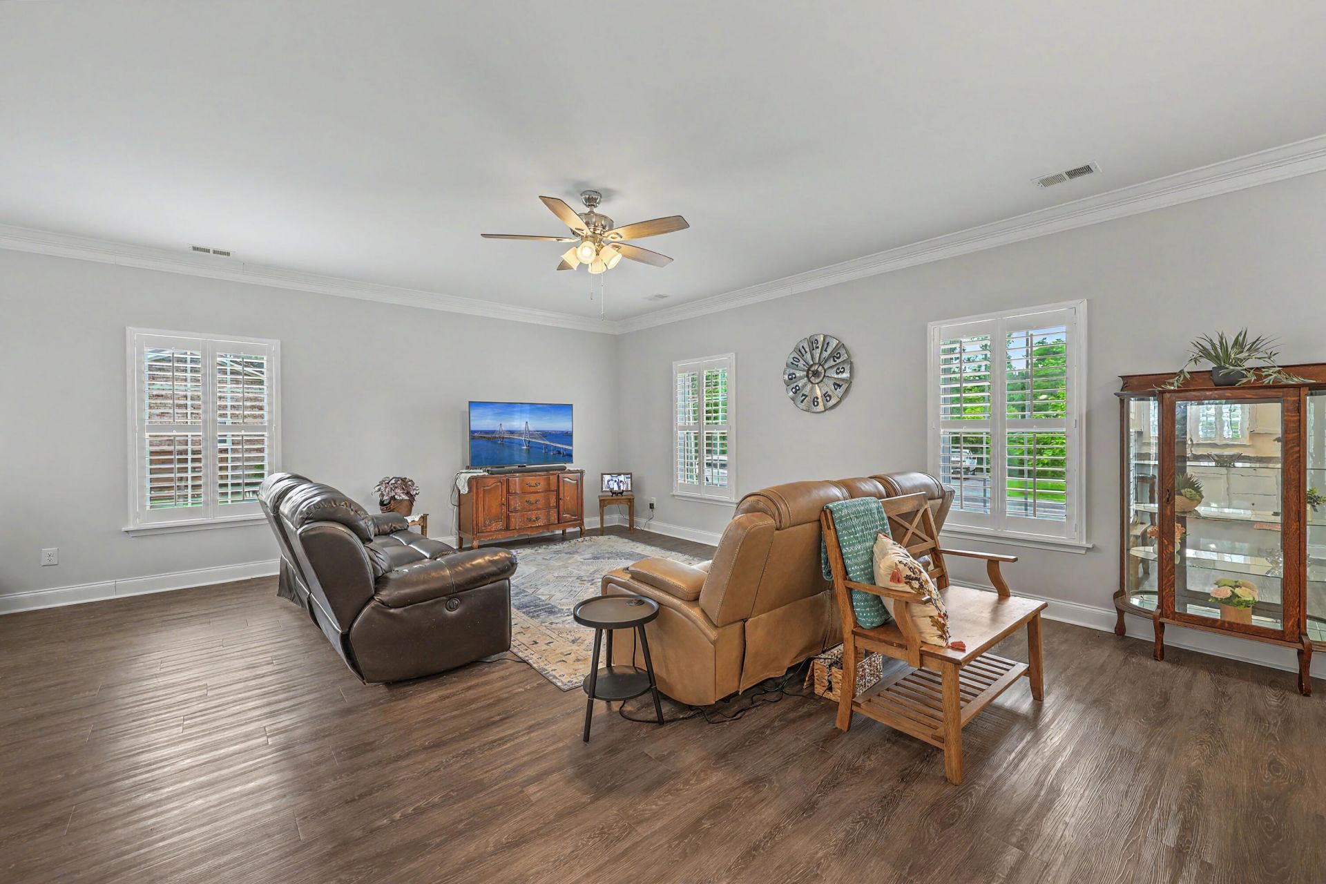 1331 Dennis Boulevard Photo 7