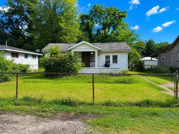 1221 E 35th Street Place , Chattanooga, TN 37407