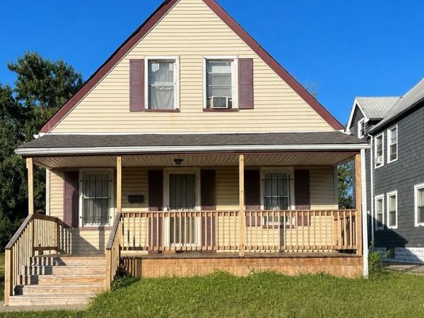 723 E 165th Street, Cleveland, OH 44110