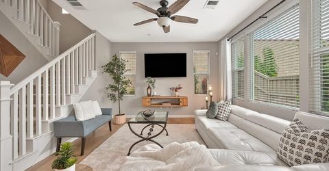 3593 Forney Way, Sacramento, CA 95816 Photo