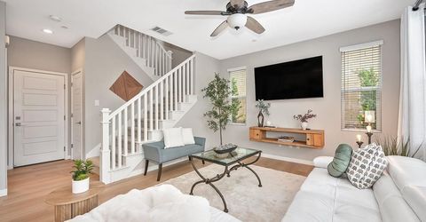 3593 Forney Way, Sacramento, CA 95816 Photo