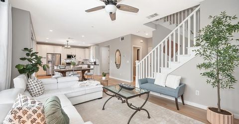 3593 Forney Way, Sacramento, CA 95816 Photo