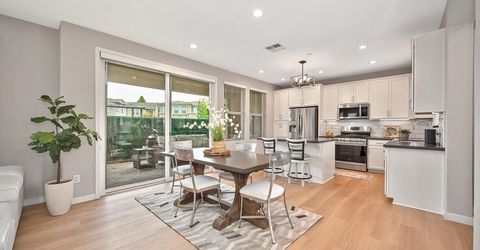 3593 Forney Way, Sacramento, CA 95816 Photo