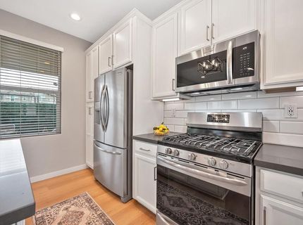 3593 Forney Way, Sacramento, CA 95816 Photo