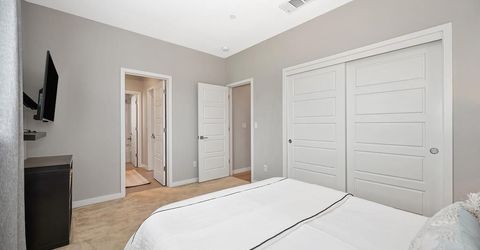 3593 Forney Way, Sacramento, CA 95816 Photo