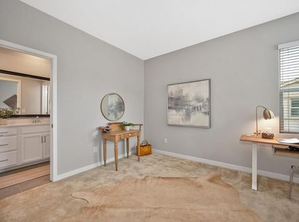 3593 Forney Way, Sacramento, CA 95816 Photo