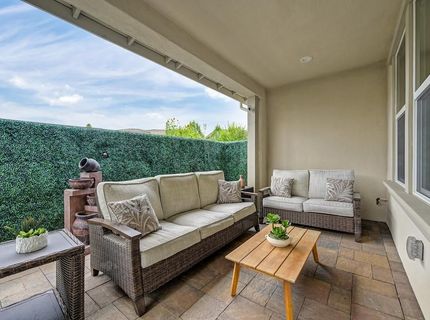 3593 Forney Way, Sacramento, CA 95816 Photo