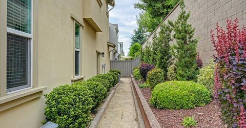 3593 Forney Way, Sacramento, CA 95816 Photo
