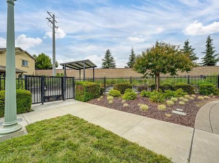 3593 Forney Way, Sacramento, CA 95816 Photo