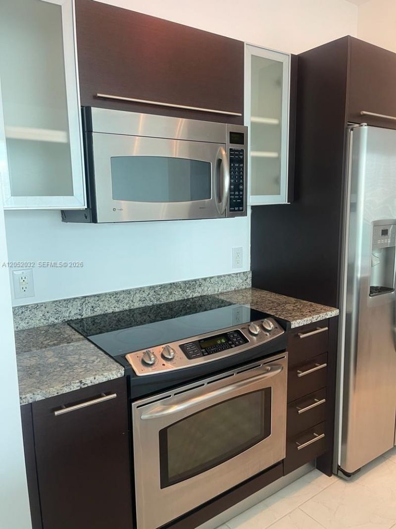 951 Brickell Ave , Unit 2803, Miami, FL 33131 Photo
