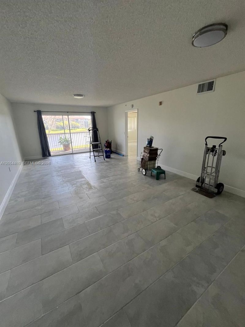 1351 SW 141st Ave , Unit 207G, Pembroke Pines, FL 33027 Photo