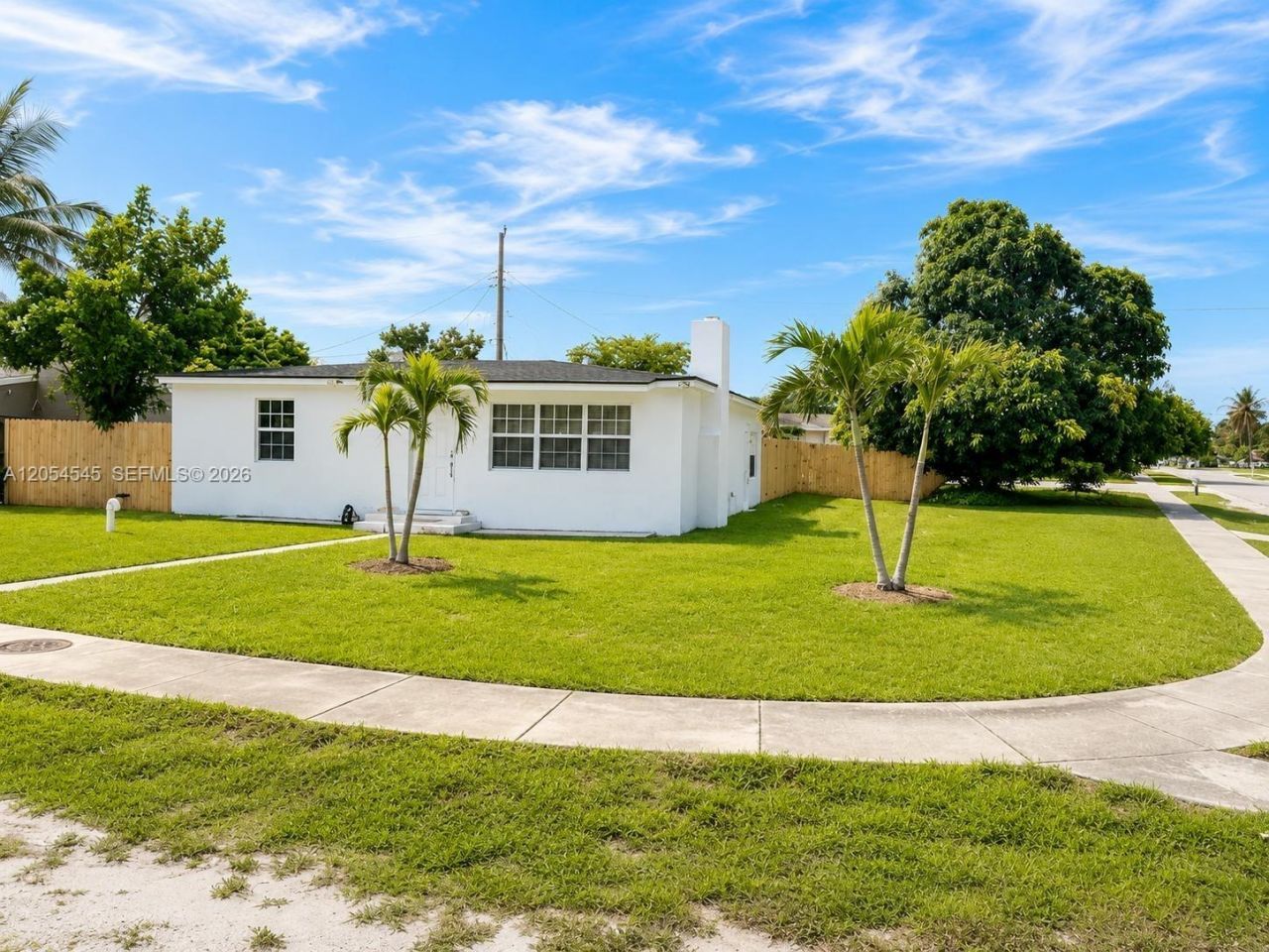 646 Aspen Rd, West Palm Beach, FL 33409 Photo