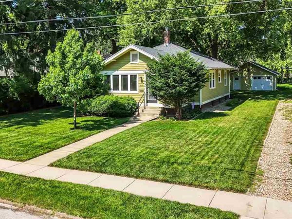 409 Beldon Ave., Iowa City, IA 52246