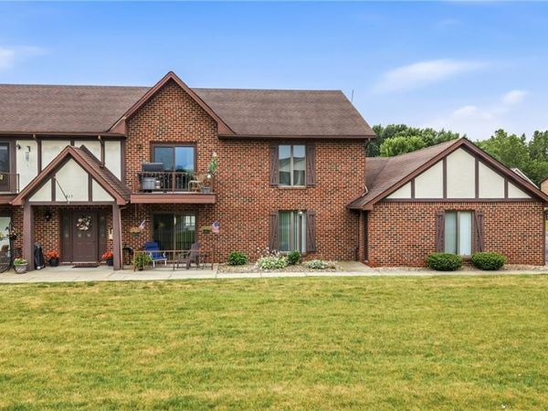 817 Pearson Circle , Unit 2, Boardman, OH 44512
