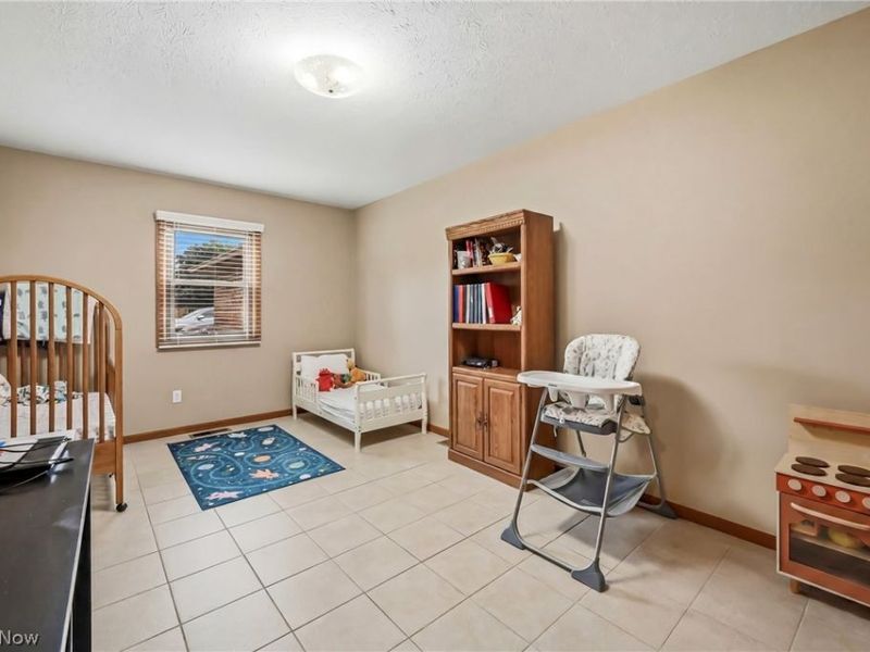 817 Pearson Circle, Unit 2, Boardman, OH 44512 Photo 25