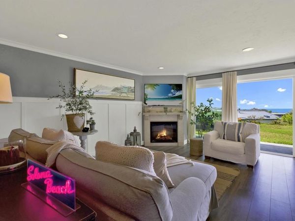 640 W Solana Circle , Unit 19, Solana Beach, CA 92075
