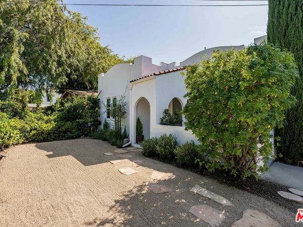 239 N Everett Street, Glendale, CA 91206