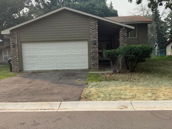 943 123rd Lane NW, Coon Rapids, MN 55448
