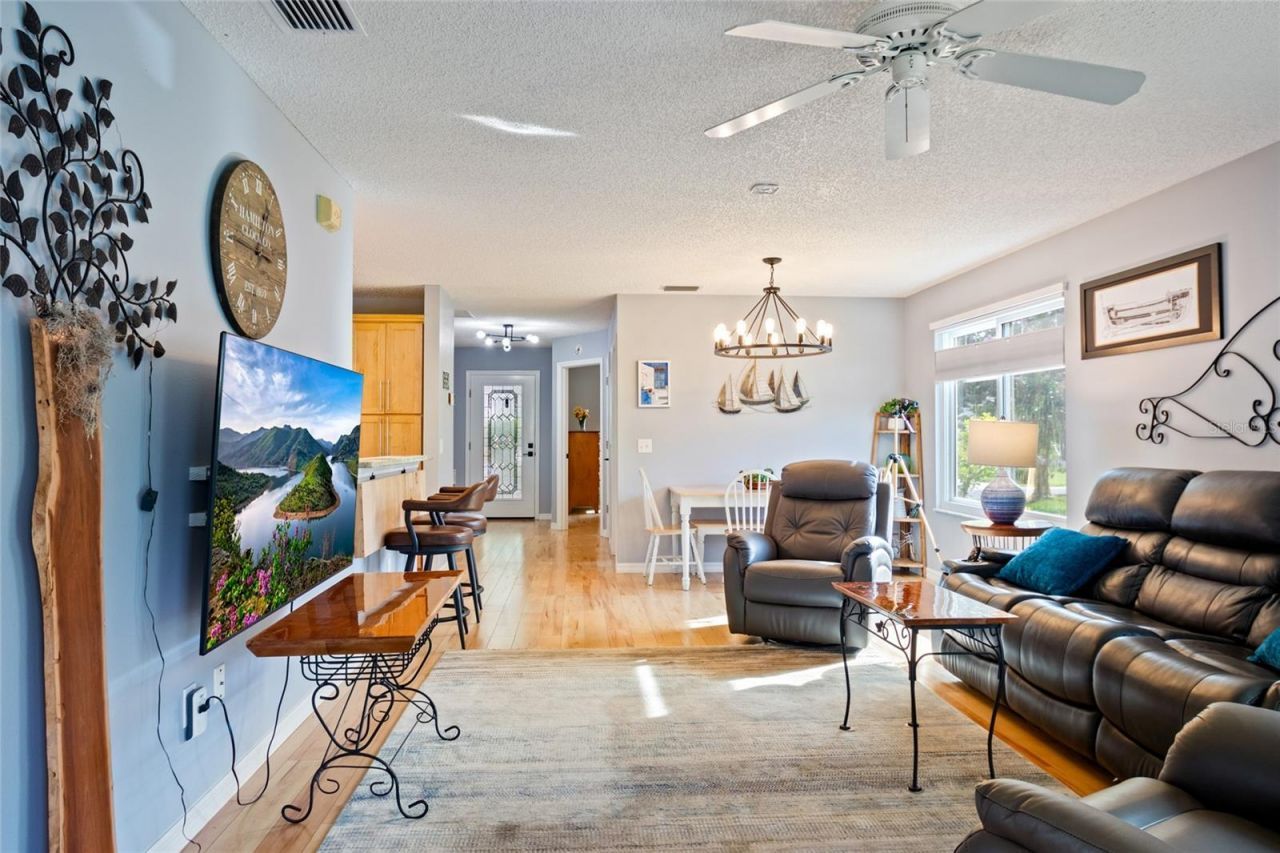 521 San Pedro Drive, The Villages, FL 32159 Photo