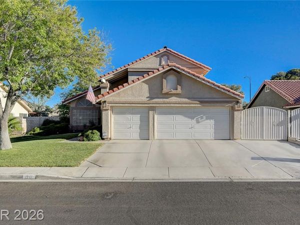 1717 Heather Oaks Way, North Las Vegas, NV 89031