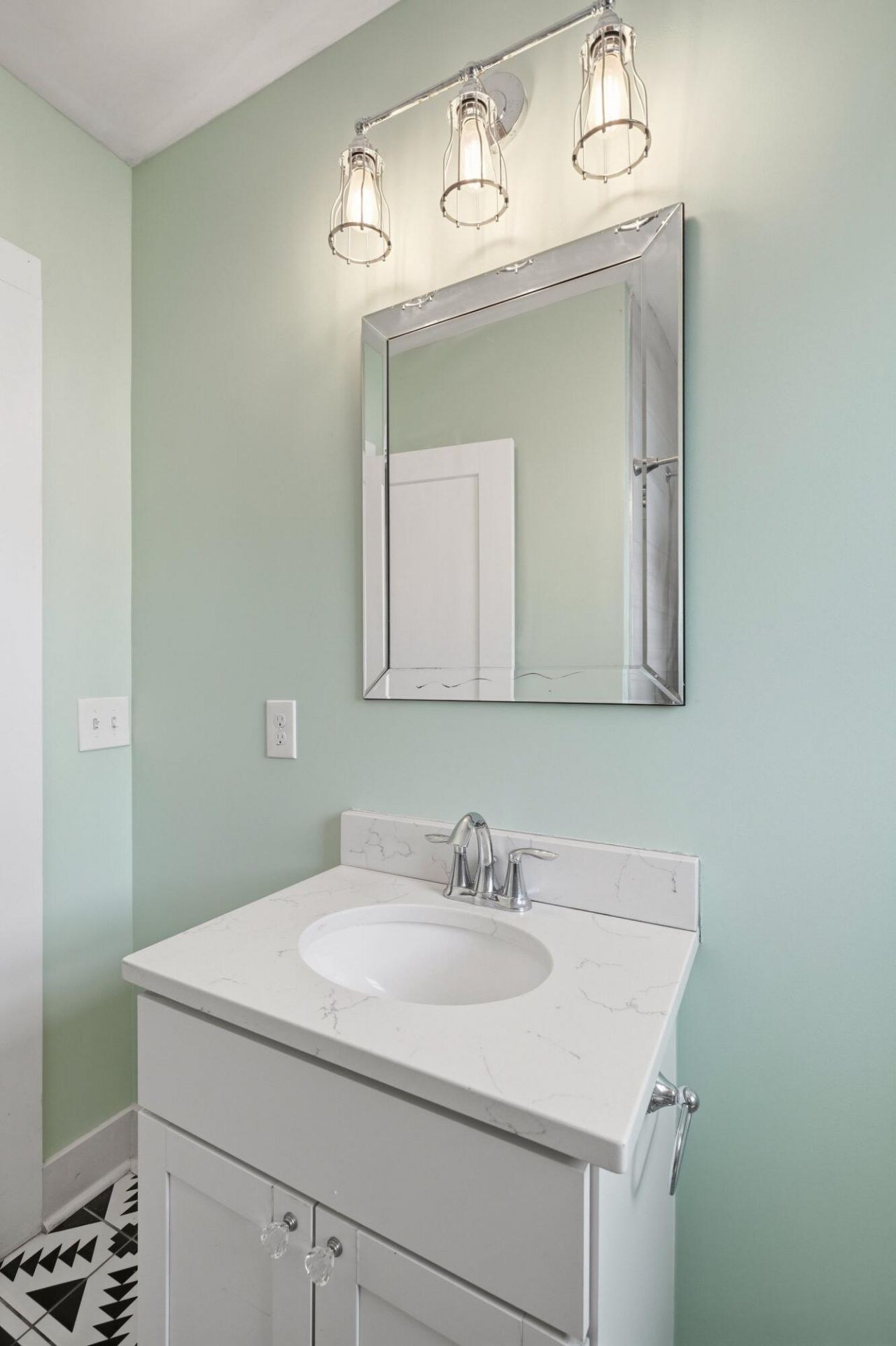 1225 Yeamans Hall Road Photo 17