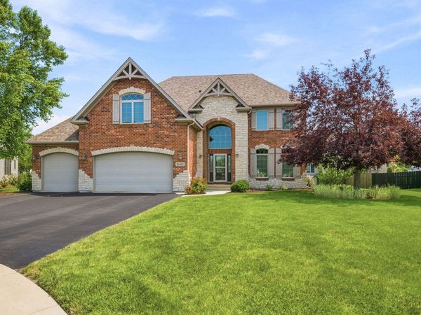 16418 S Mueller Circle, Plainfield, IL 60586