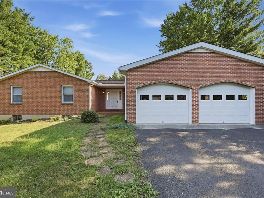 121 Belle Boyd Boulevard, Inwood, WV 25428 Main Photo