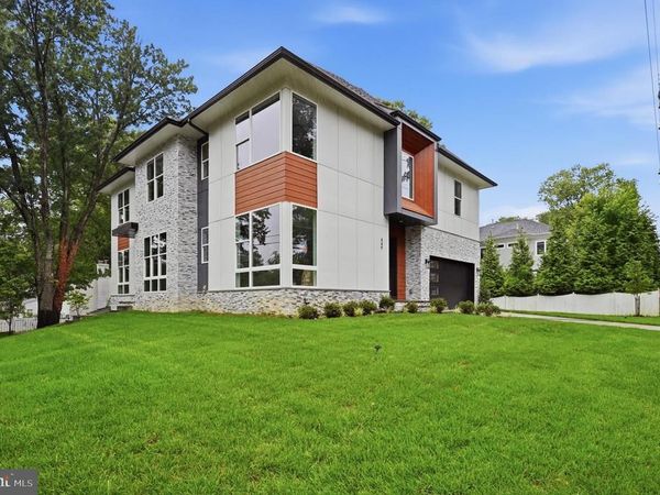 449 LAWYERS ROAD NW , VIENNA, VA 22180