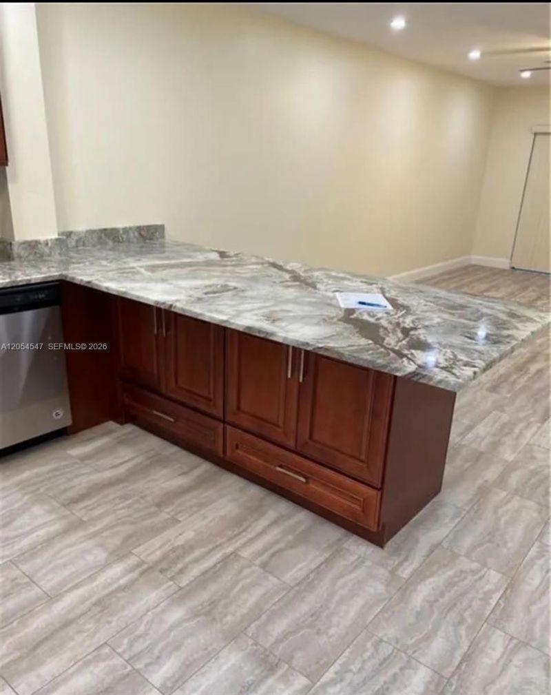 200 Ashbury Rd, Unit 204, Hollywood, FL 33024 Photo