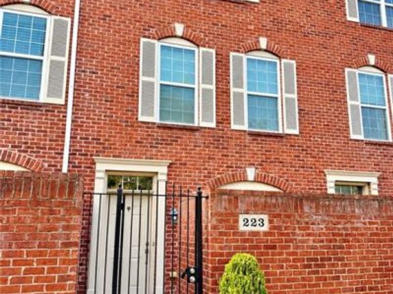 223 E 1st Street, Dayton, OH 45402 Photo 1
