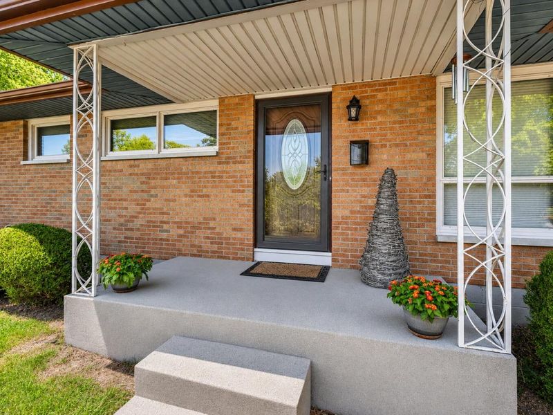 4428 Phoenix Drive, Springfield, OH 45503 Photo 4