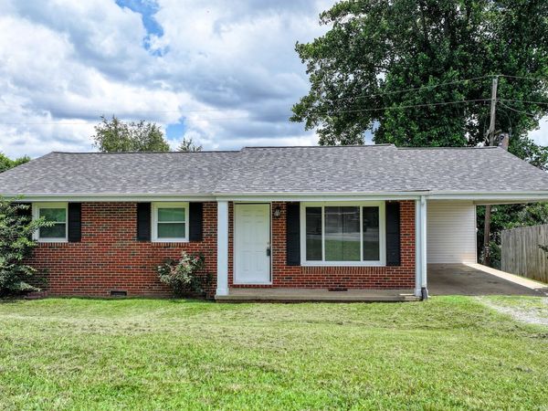 1085 Rice Lane, Church Hill, TN 37642