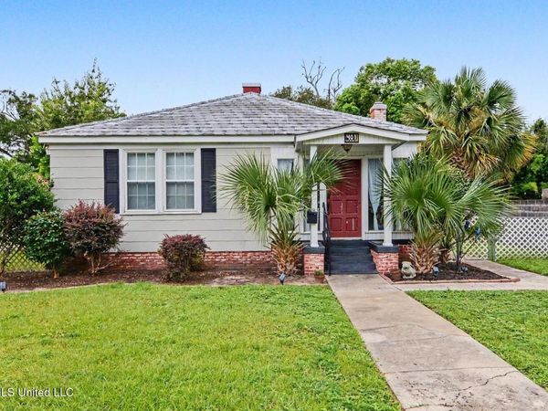 401 Porter Avenue, Biloxi, MS 39530