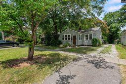 2735 Cypress Street  photo 4