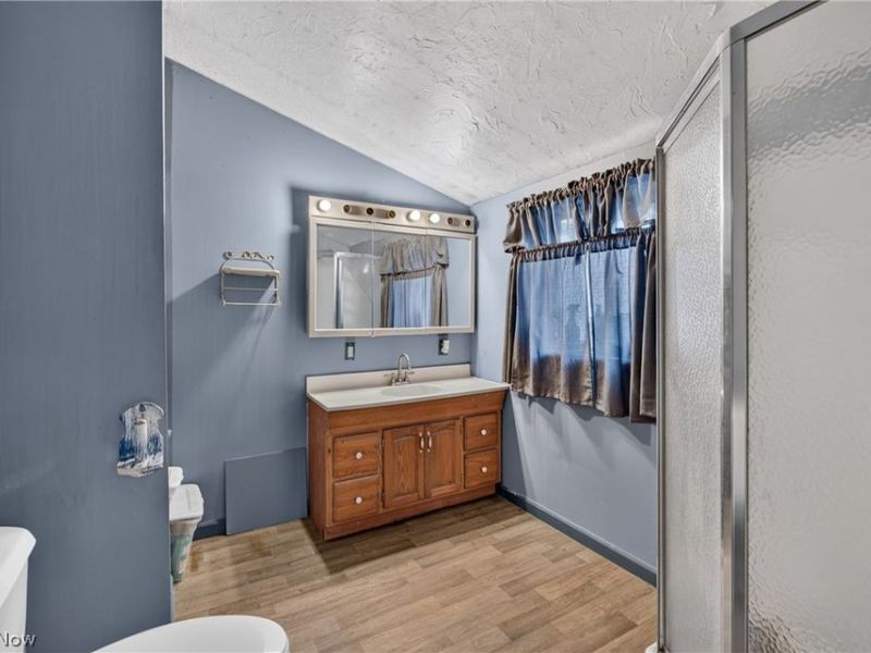 6919 W Smith Road, Medina, OH 44256 Photo 8